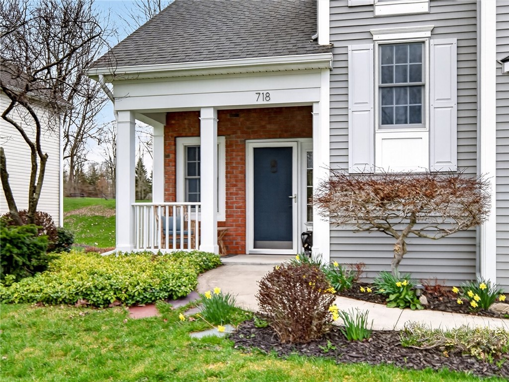 718 Rookery Way Walworth, NY 14502 - Photo 3 of 43