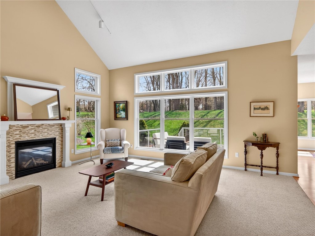 718 Rookery Way Walworth, NY 14502 - Photo 6 of 43