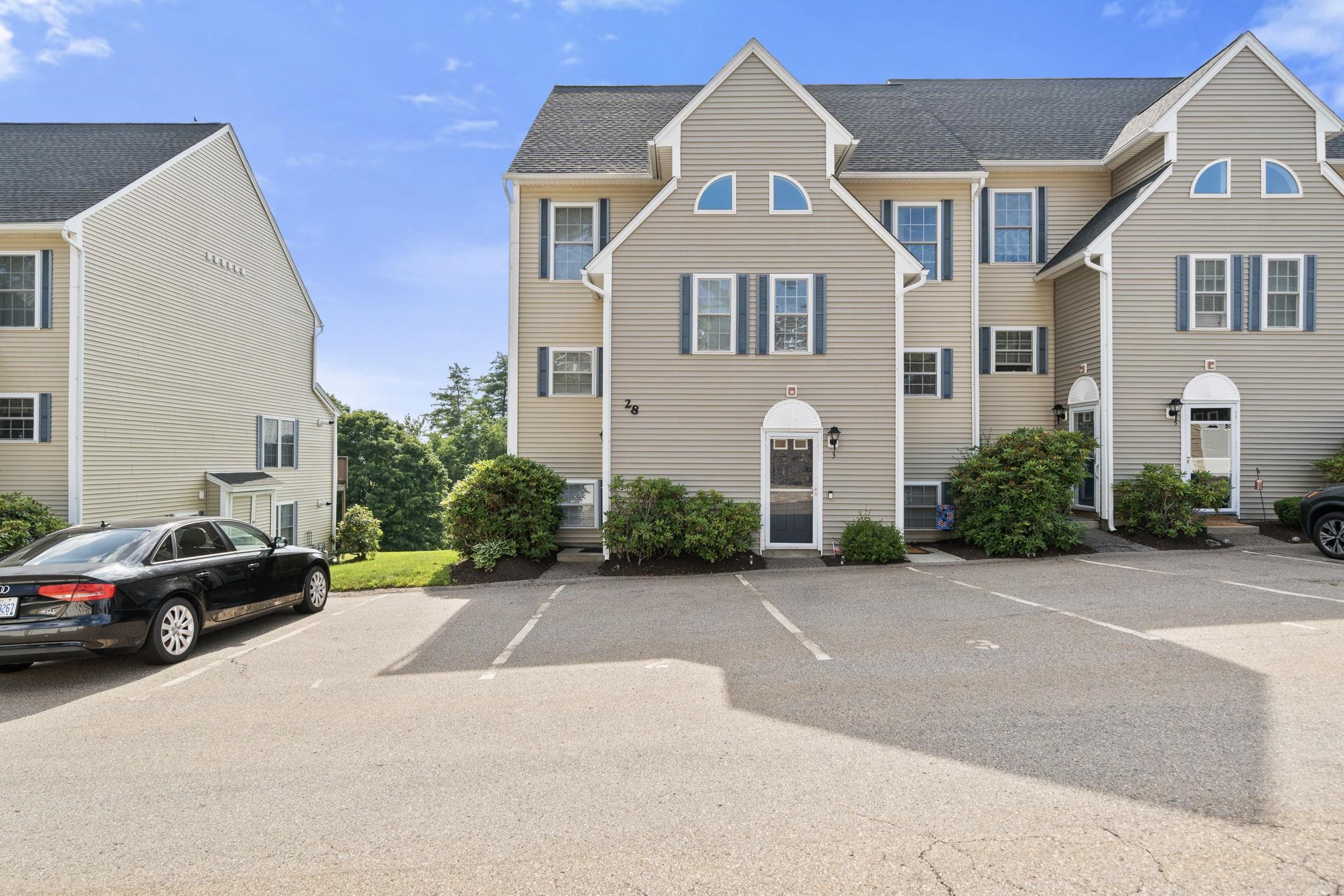 28 Shane Way, Unit 2 Laconia, NH 03246 - Photo 34 of 40