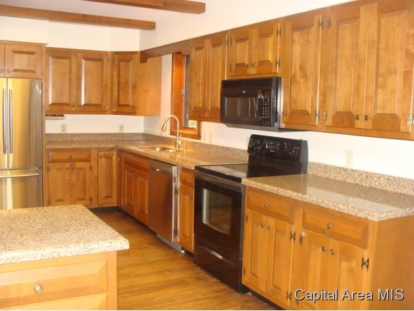 287 Hart School Road Murrayville, IL 62668 - Photo 5 of 22