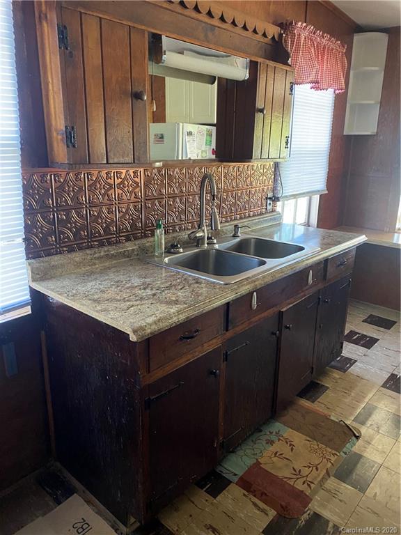 371 Reynolds Road Lexington, NC 27292 - Photo 11 of 28 Gallery Image 11