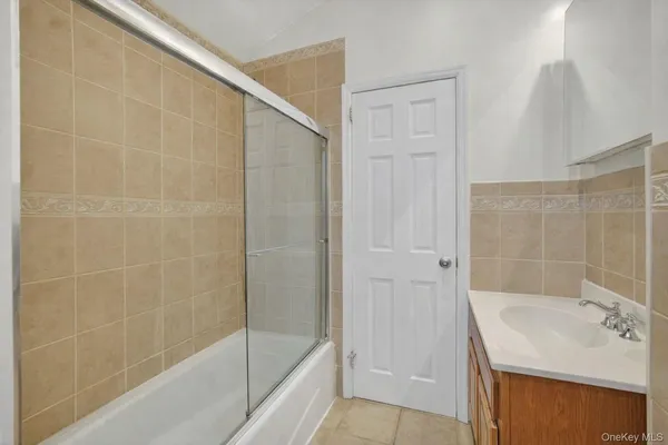 $1,300,000 | 118 Third Avenue, Pelham, NY 10803