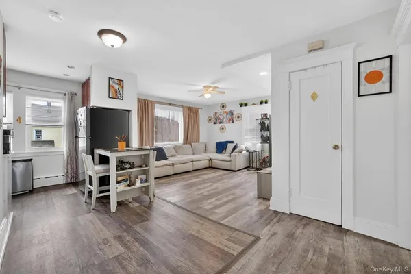 $1,300,000 | 118 Third Avenue, Pelham, NY 10803