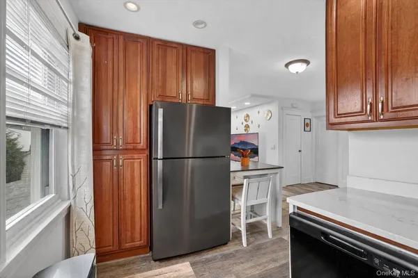 $1,300,000 | 118 Third Avenue, Pelham, NY 10803