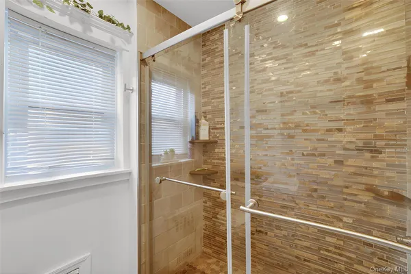 $1,300,000 | 118 Third Avenue, Pelham, NY 10803