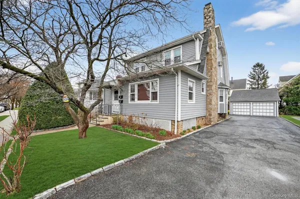 $1,300,000 | 118 Third Avenue, Pelham, NY 10803
