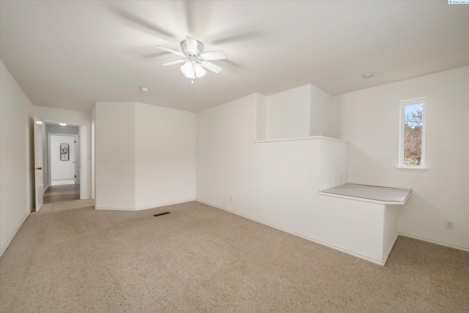 90403 West Hess Road Prosser, WA 99350 - Photo 31 of 49 Gallery Image 31