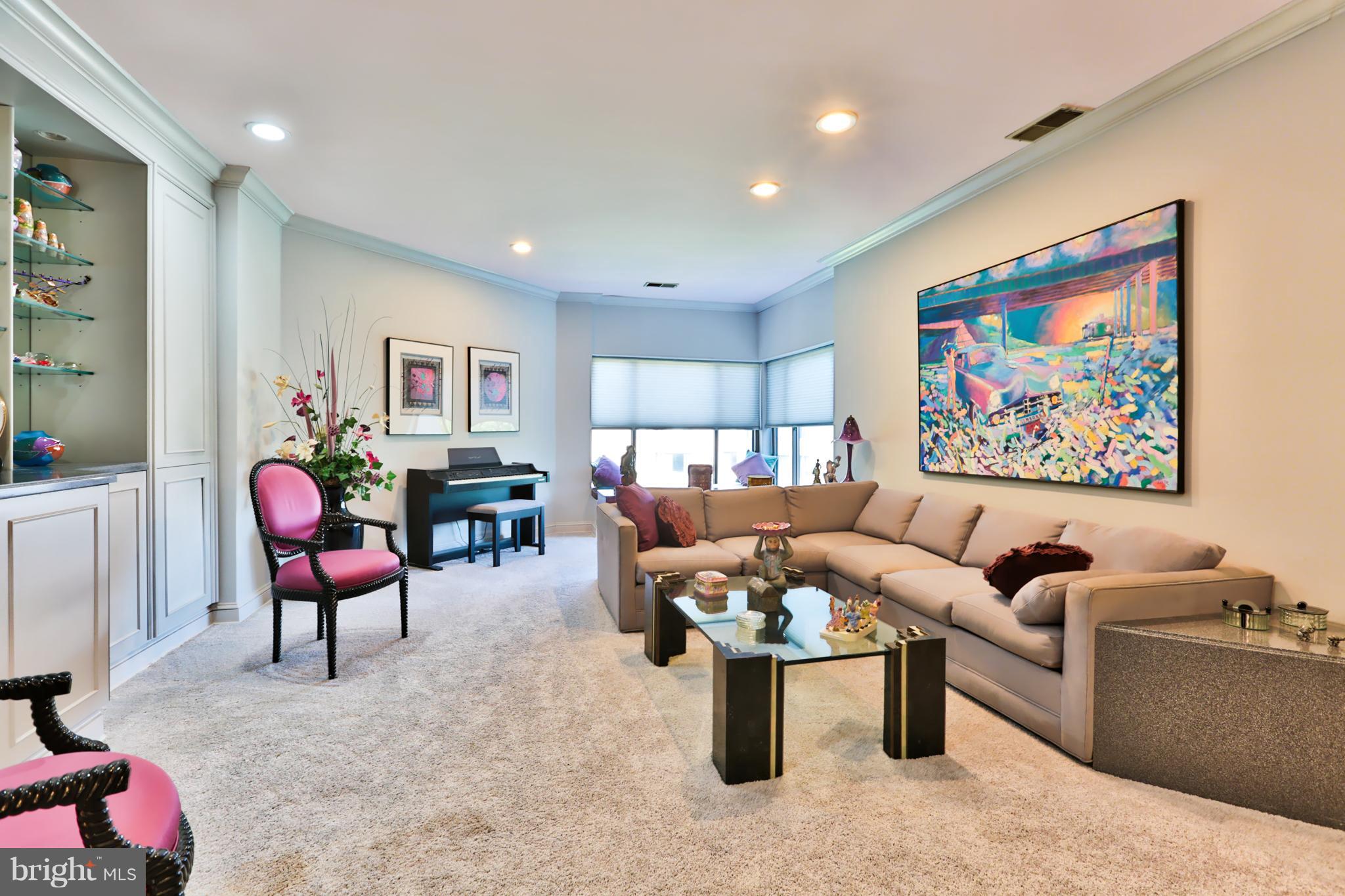 3021 Fallstaff Road, Unit 605B Baltimore, MD 21209 - Photo 2 of 22 Spacious living room for entertaining