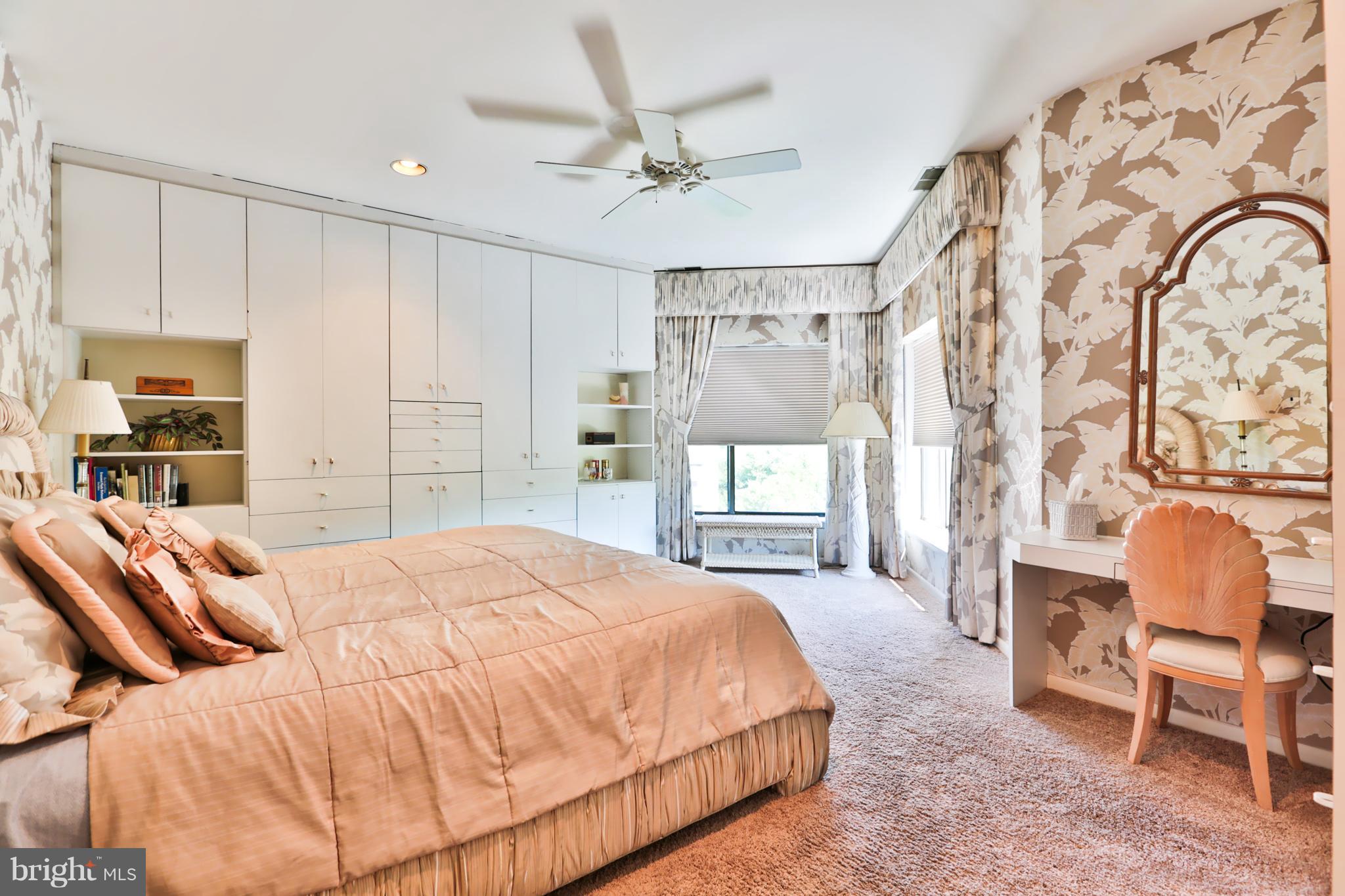 3021 Fallstaff Road, Unit 605B Baltimore, MD 21209 - Photo 14 of 22 Relax and unwind from the day