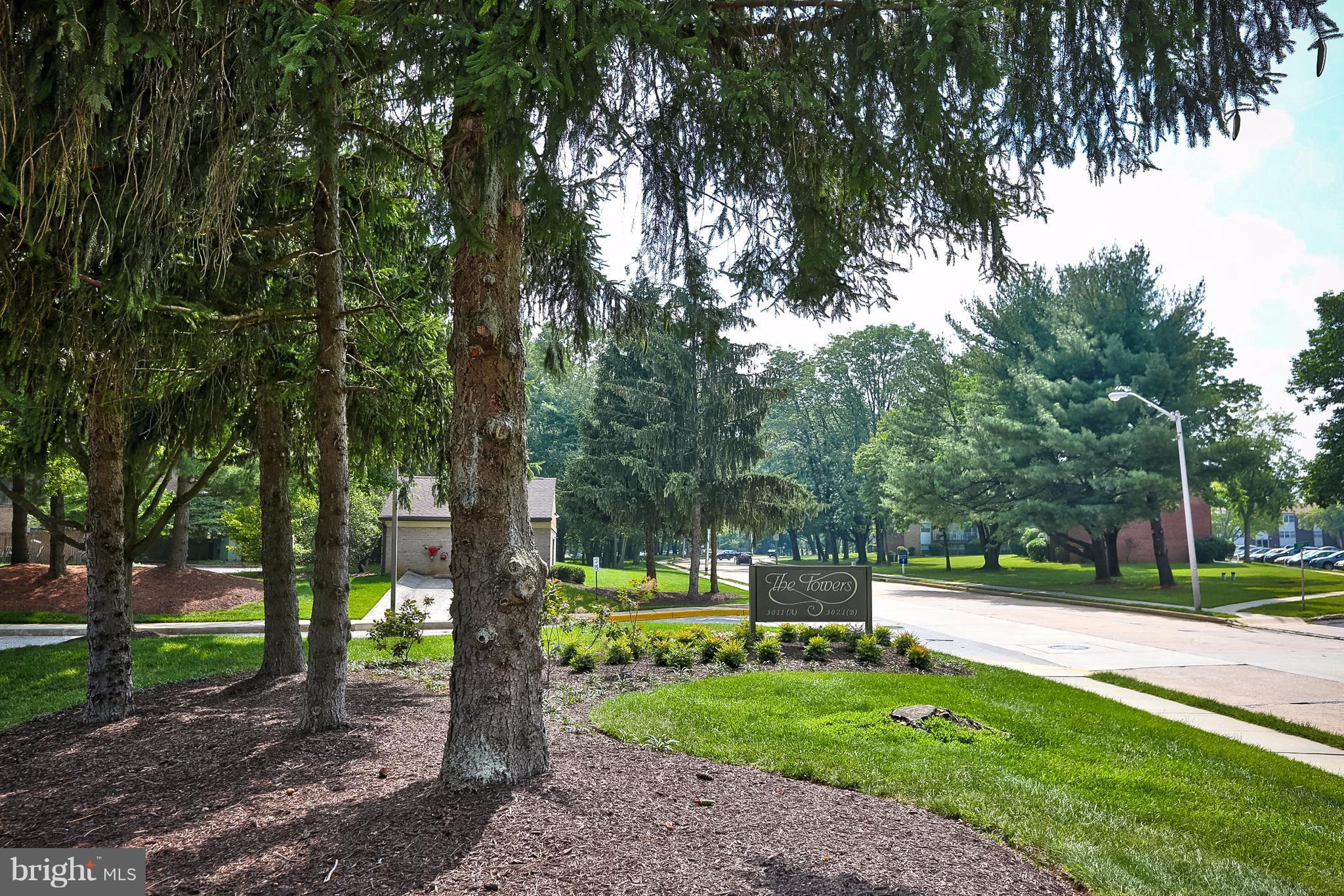 3021 Fallstaff Road, Unit 605B Baltimore, MD 21209 - Photo 22 of 22 Beautiful landscaped and maintained