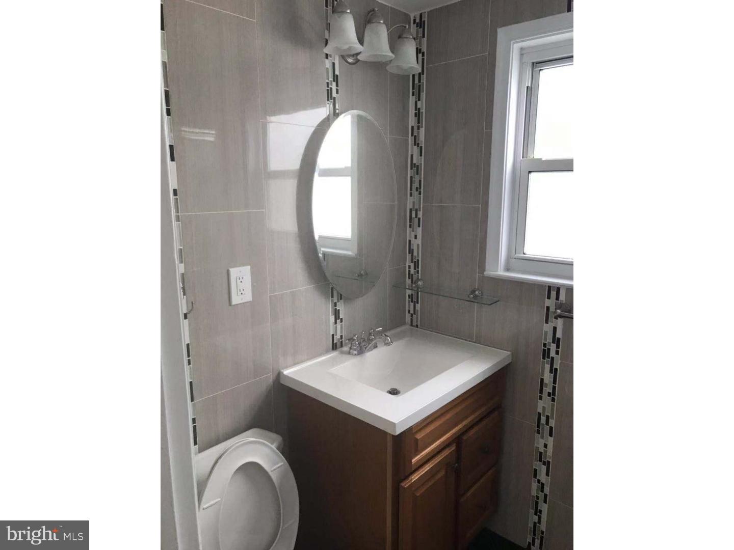 3439 Holyoke Road Philadelphia, PA 19114 - Photo 3 of 10 Gallery Image 3