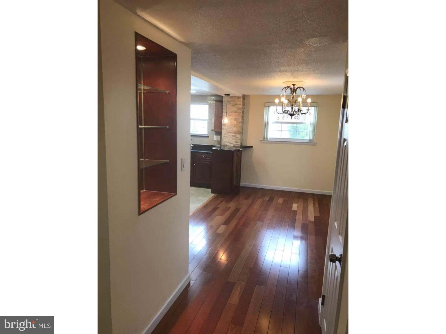 3439 Holyoke Road Philadelphia, PA 19114 - Photo 6 of 10 Gallery Image 6