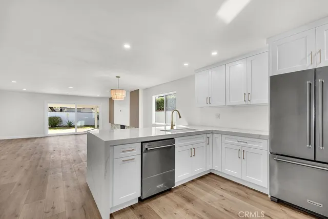 $1,499,999 | 4672 Ironwood Avenue, Seal Beach, CA 90740