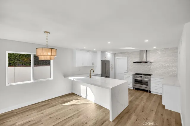 $1,499,999 | 4672 Ironwood Avenue, Seal Beach, CA 90740