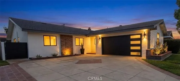 $1,450,000 | 4672 Ironwood Avenue, Seal Beach, CA 90740