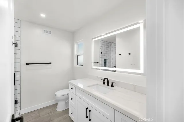 $1,499,999 | 4672 Ironwood Avenue, Seal Beach, CA 90740