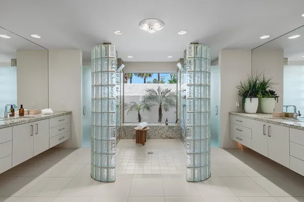 $2,200,000 | 1190 South Calle De Maria, Palm Springs, CA 92264
