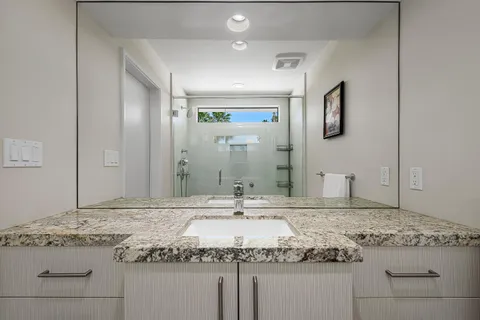 $2,200,000 | 1190 South Calle De Maria, Palm Springs, CA 92264