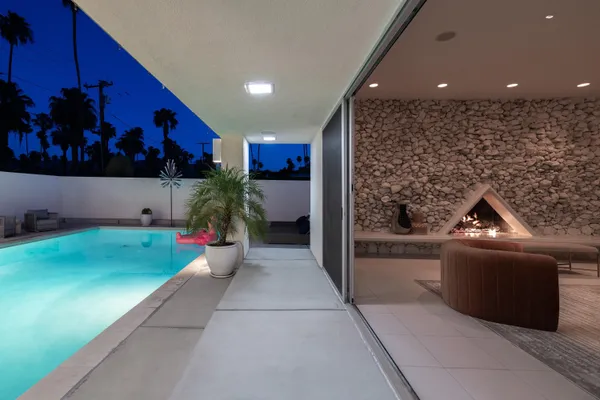$2,200,000 | 1190 South Calle De Maria, Palm Springs, CA 92264