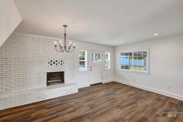 $445,000 | 366 West 400 South, Heyburn, ID 83336