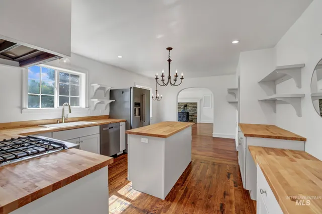 $445,000 | 366 West 400 South, Heyburn, ID 83336