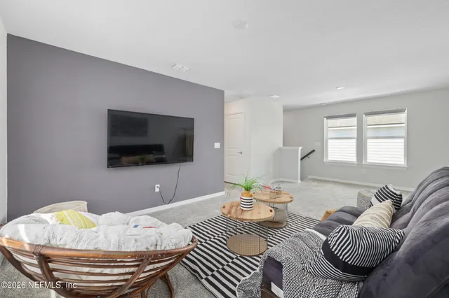 a view of backyard with garden