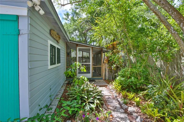 $675,000 | 708 42nd Street, Sarasota, FL 34234