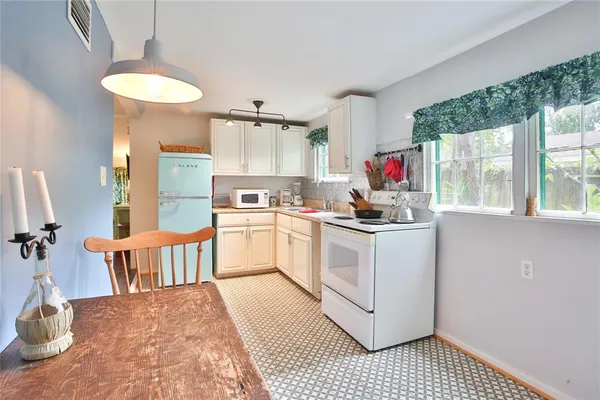 $675,000 | 708 42nd Street, Sarasota, FL 34234