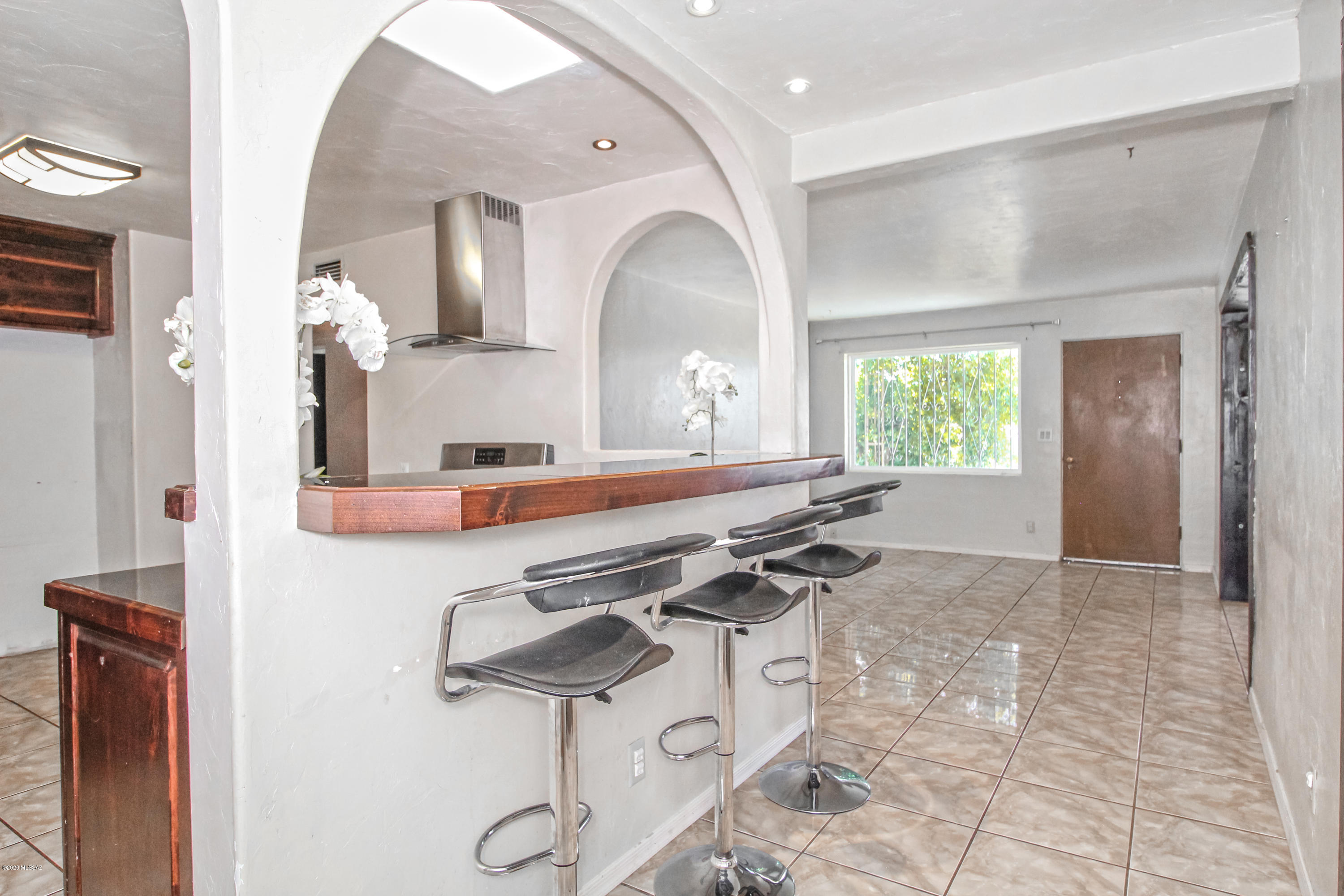 3157 East Silverlake Road Tucson, AZ 85713 - Photo 7 of 50 Gallery Image 7
