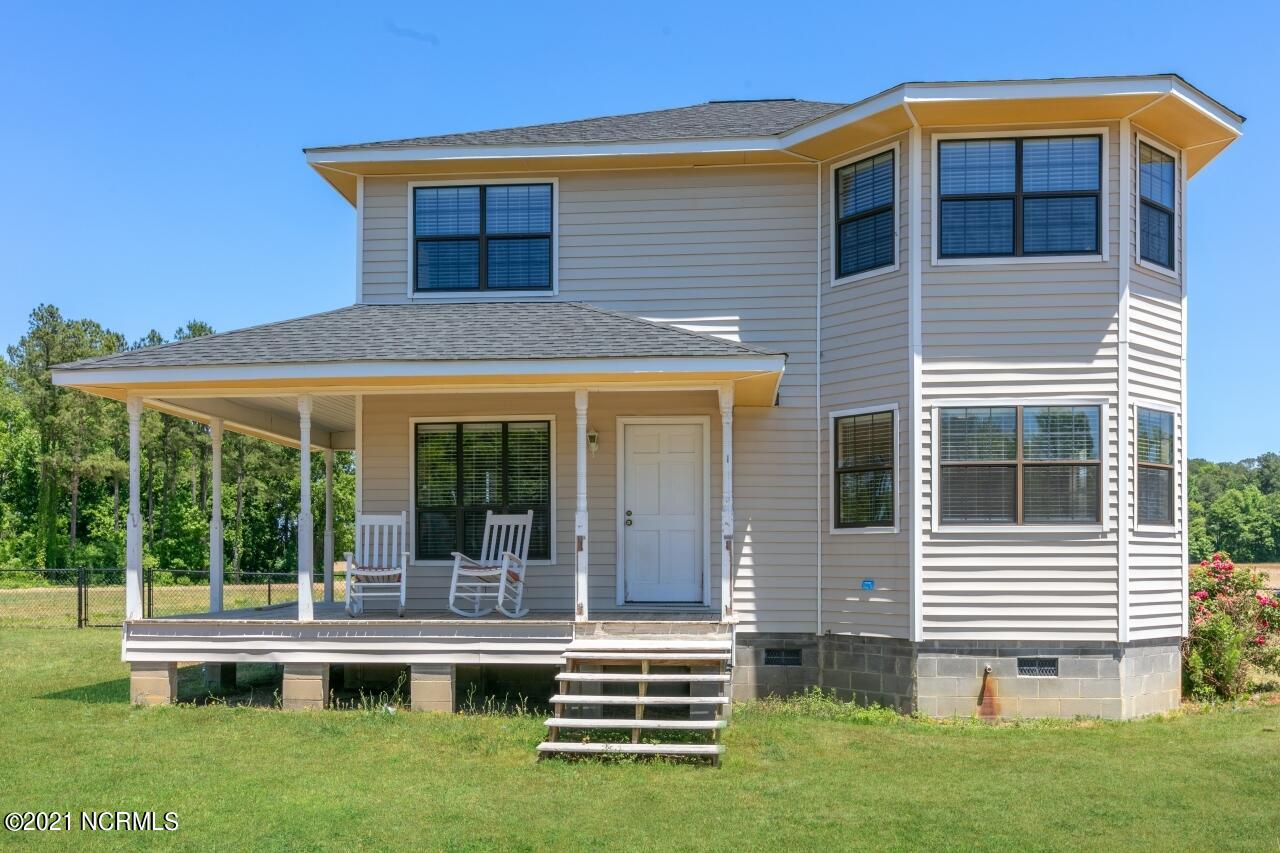 7801 Old Smithfield Road Bailey, NC 27807 - Photo 1 of 34 Front
