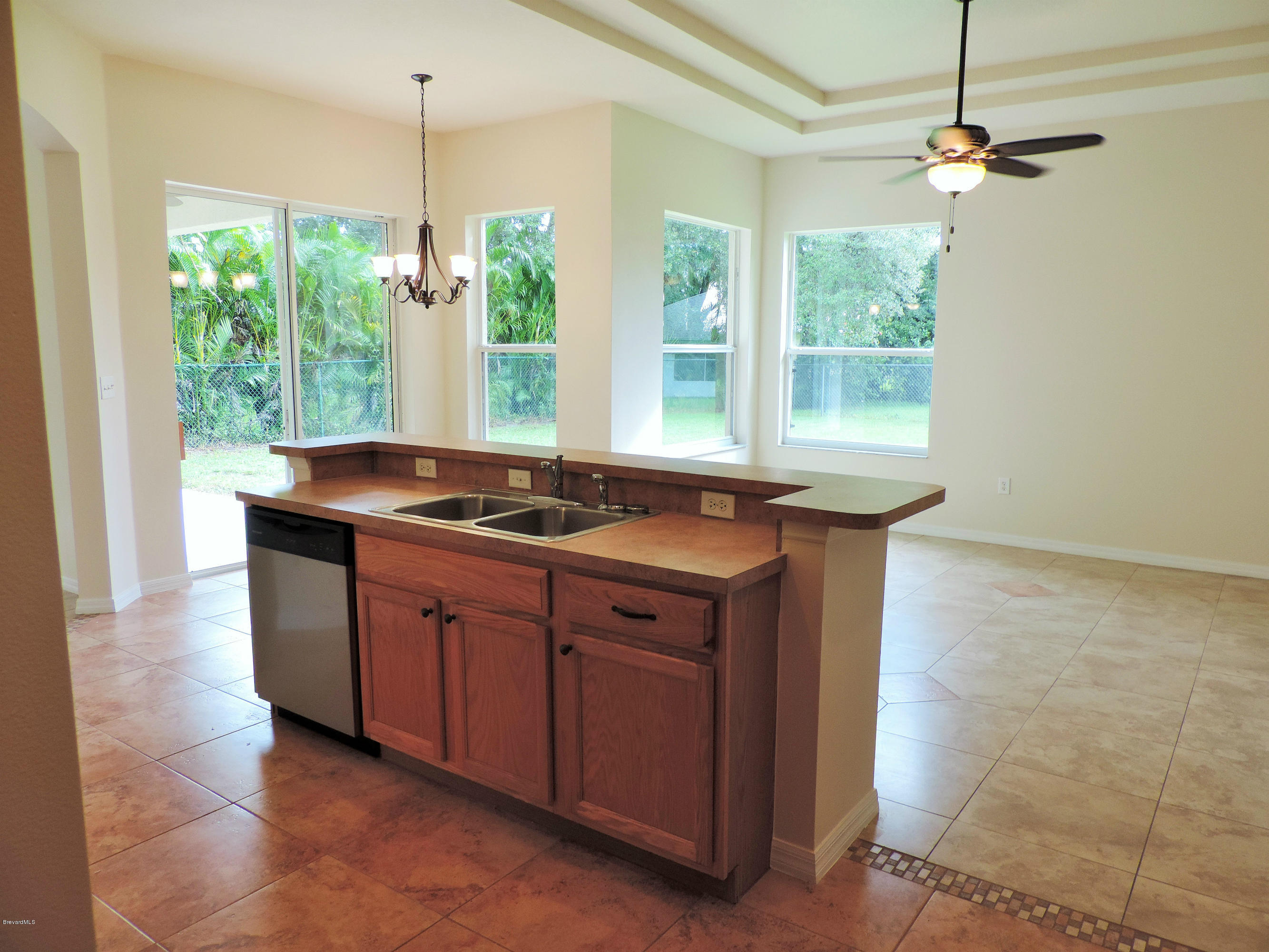 1031 Meadowbrook Road Northeast Palm Bay, FL 32905 - Photo 11 of 41 DSCN3429