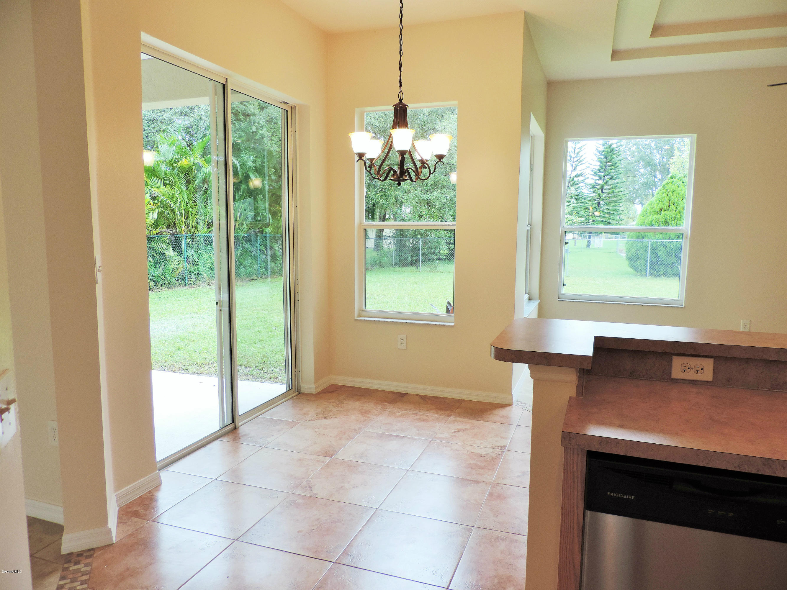 1031 Meadowbrook Road Northeast Palm Bay, FL 32905 - Photo 7 of 41 DSCN3405