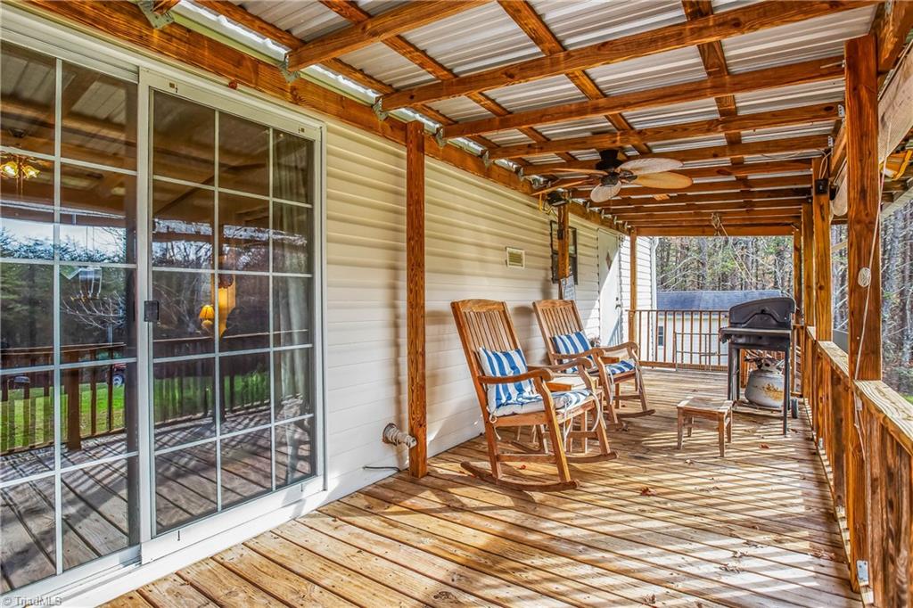 1055 Eagle Rock Road King, NC 27021 - Photo 12 of 38