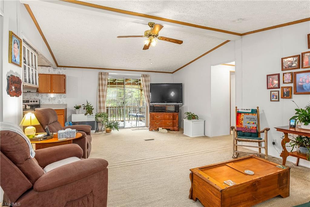 1055 Eagle Rock Road King, NC 27021 - Photo 4 of 38