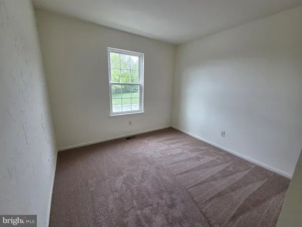 $195,000 | 202 Highland Boulevard, Unit D, New Castle, DE 19720