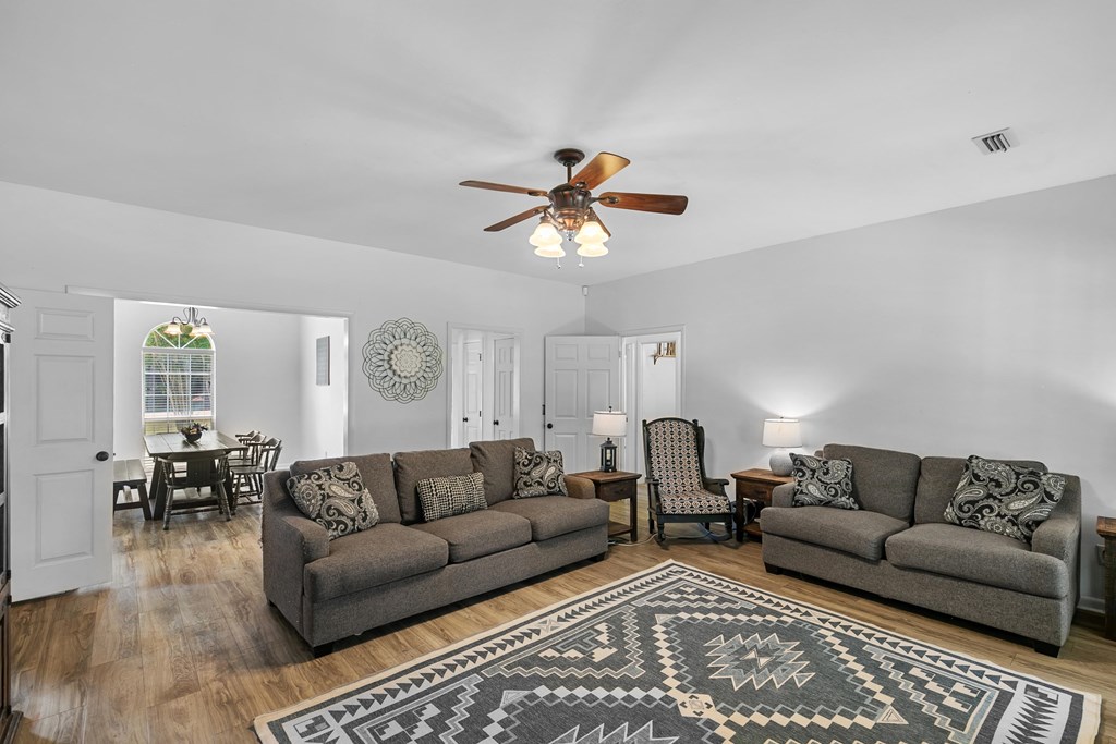 115 Walden Pond Road Headland, AL 36345 - Photo 7 of 47