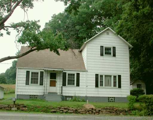 52 Jacobs Road McDonald, PA 15057 - Photo 1 of 8 Exterior Front.