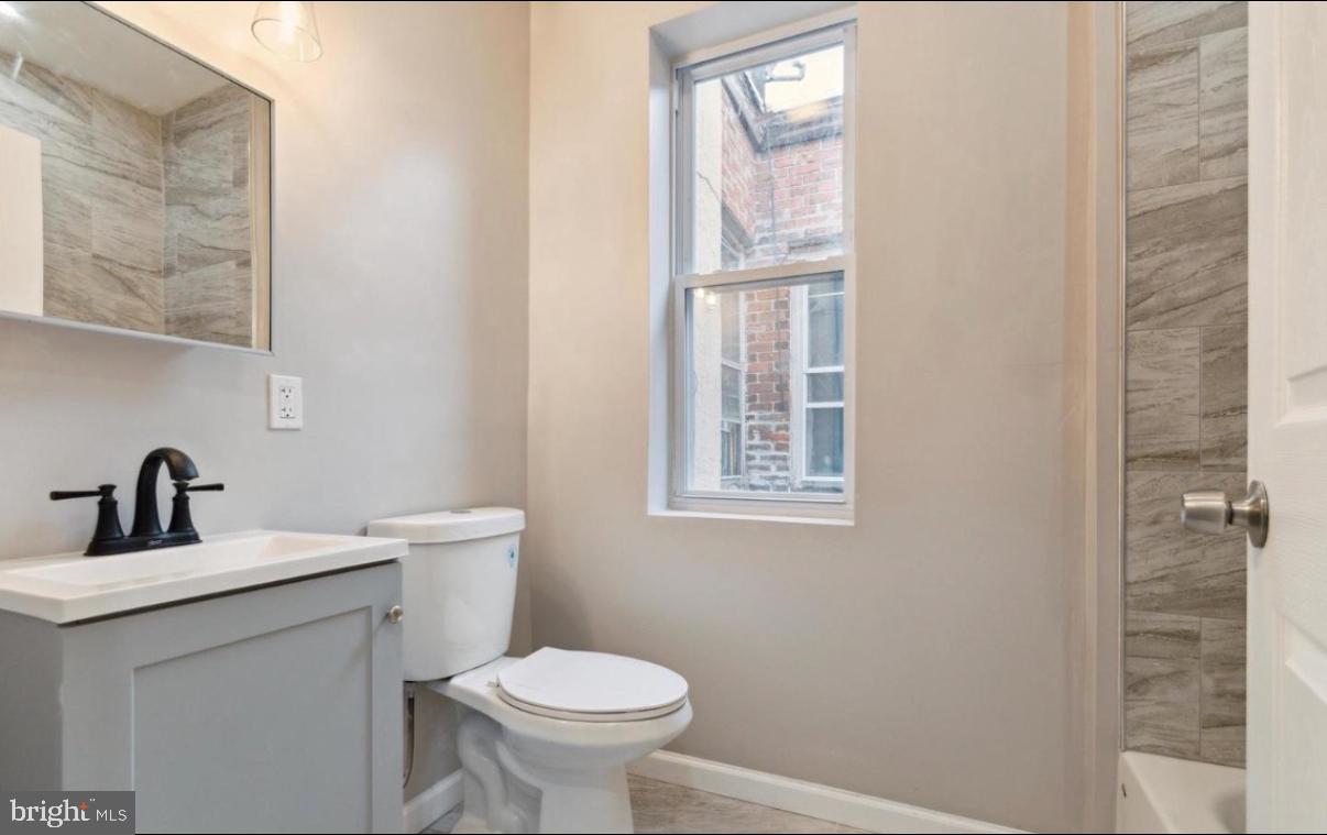 5912 Old York Road, Unit 3 Philadelphia, PA 19141 - Photo 5 of 7