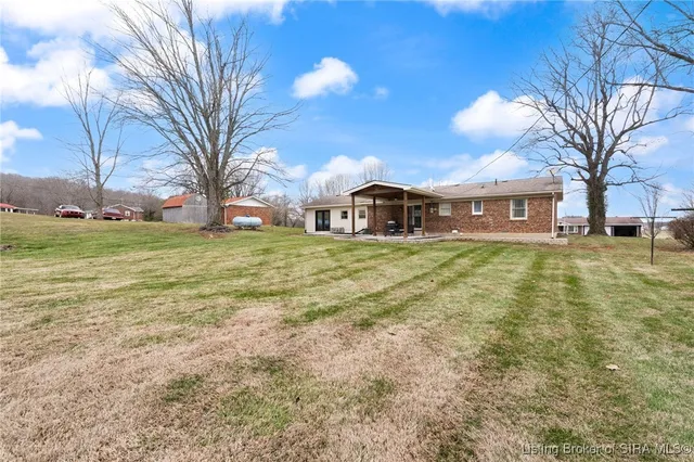 $234,900 | 2929 Anna Lane Northwest, Corydon, IN 47112