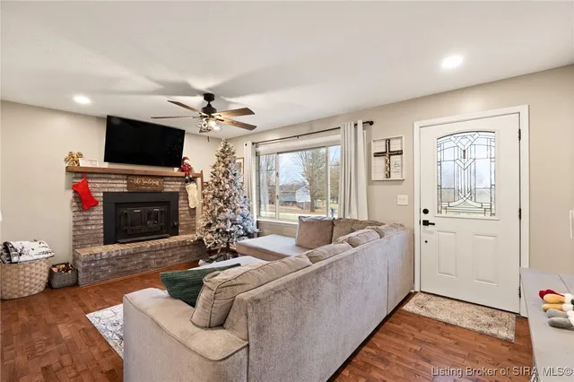 $234,900 | 2929 Anna Lane Northwest, Corydon, IN 47112