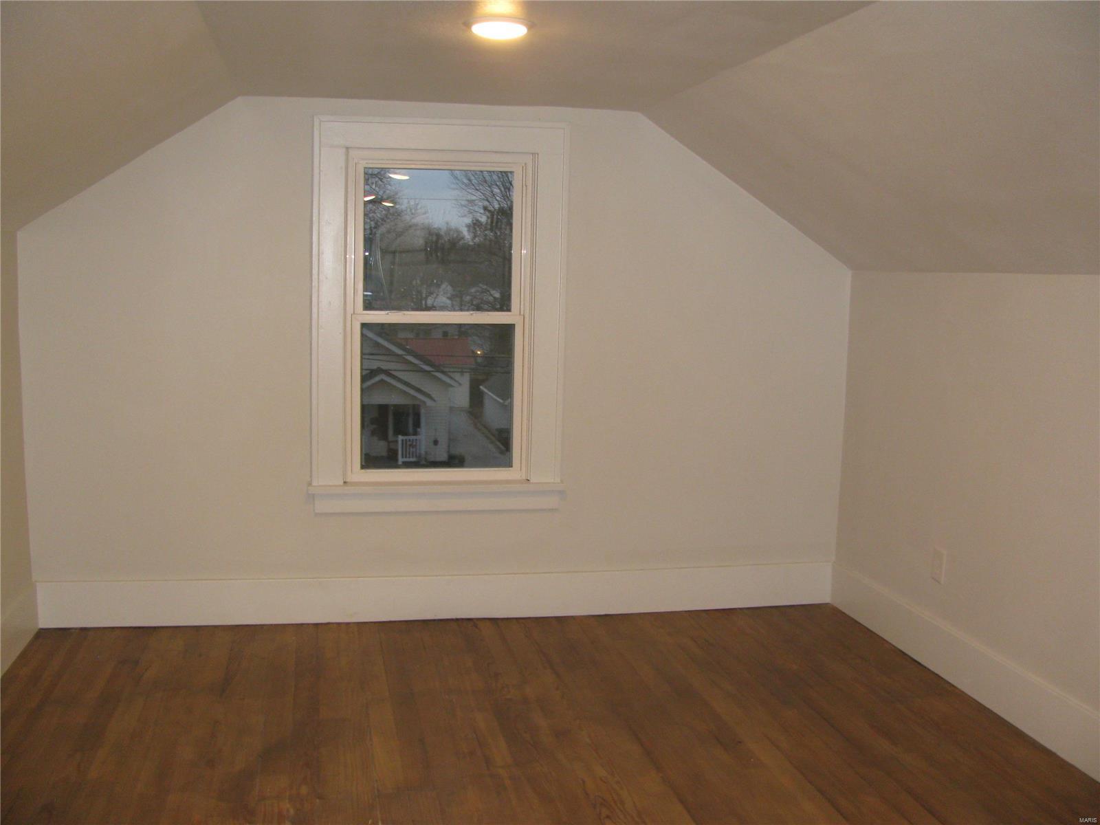 1409 Allendale Street Chester, IL 62233 - Photo 9 of 10 Gallery Image 9
