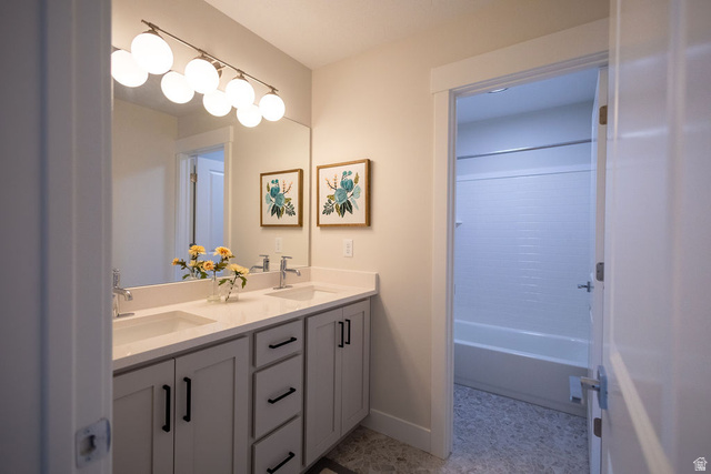 209 North 1140 West Mapleton, UT 84664 - Photo 15 of 21 Full bath with double vanity and shower combination