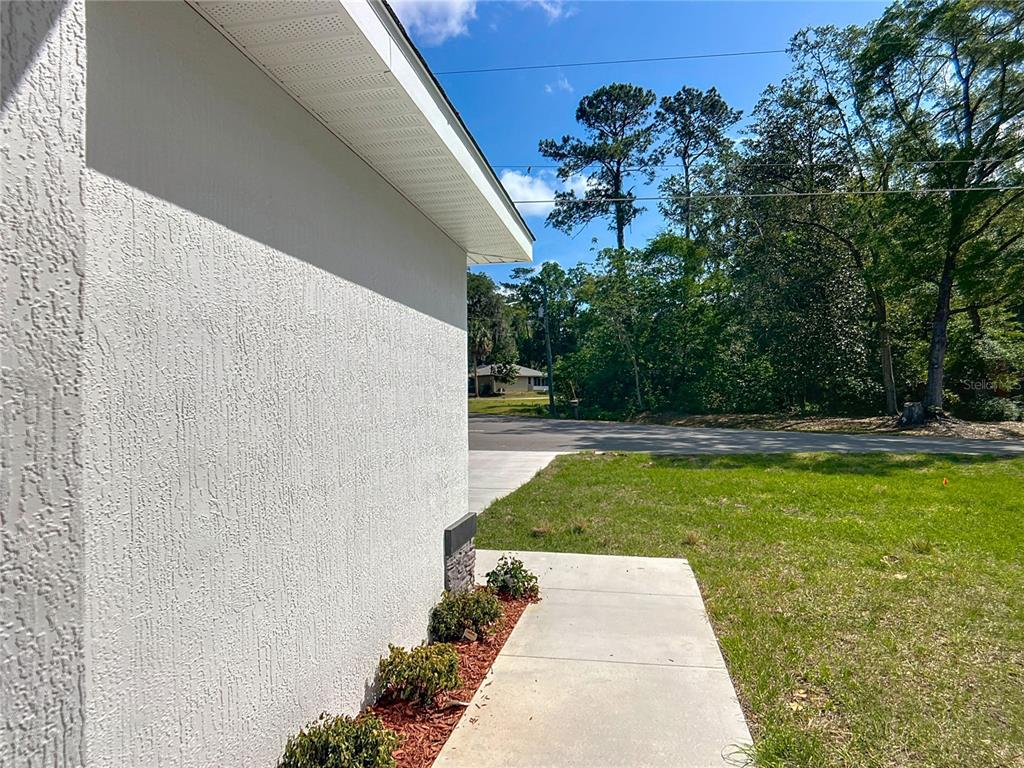 2376 Southeast 40th Street Road Ocala, FL 34480 - Photo 5 of 40 Gallery Image 5