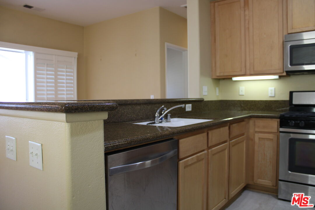 7331 Shelby Place, Unit 73 Rancho Cucamonga, CA 91739 - Photo 13 of 39