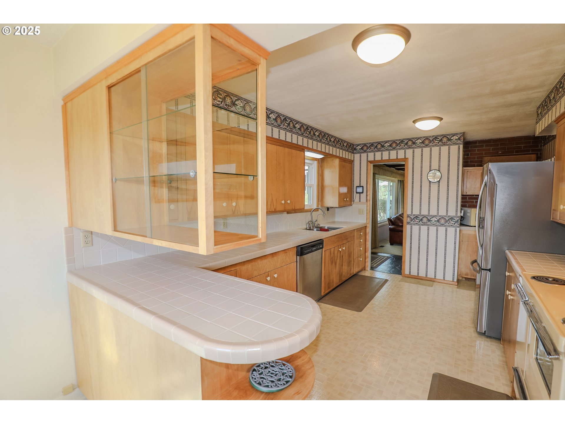 383 Little Valley Road Roseburg, OR 97471 - Photo 12 of 48