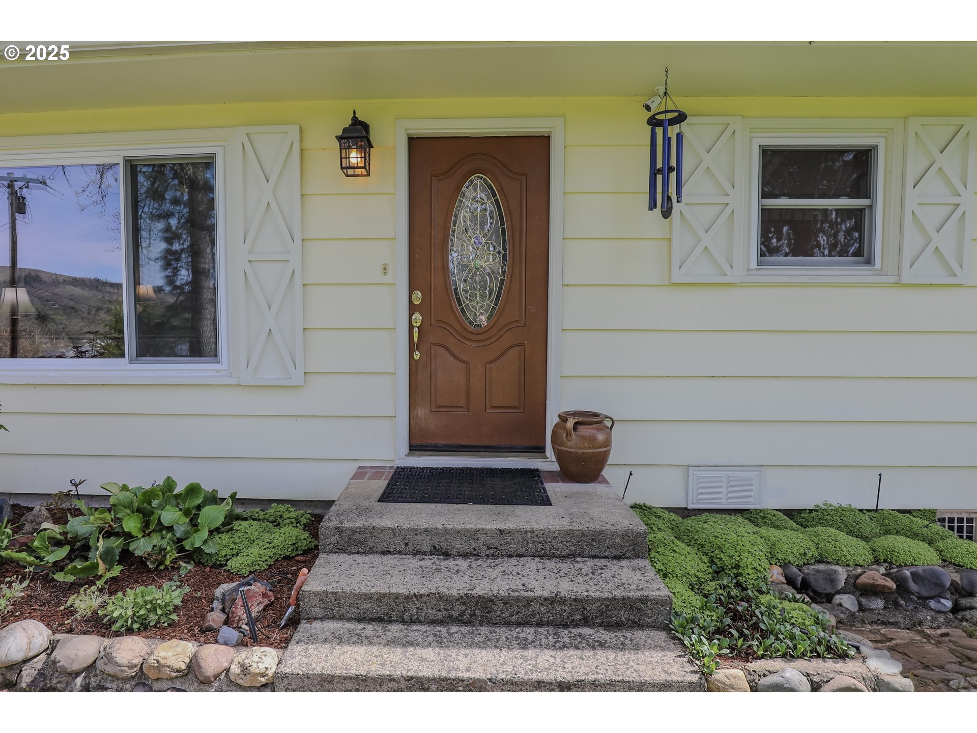 383 Little Valley Road Roseburg, OR 97471 - Photo 3 of 48