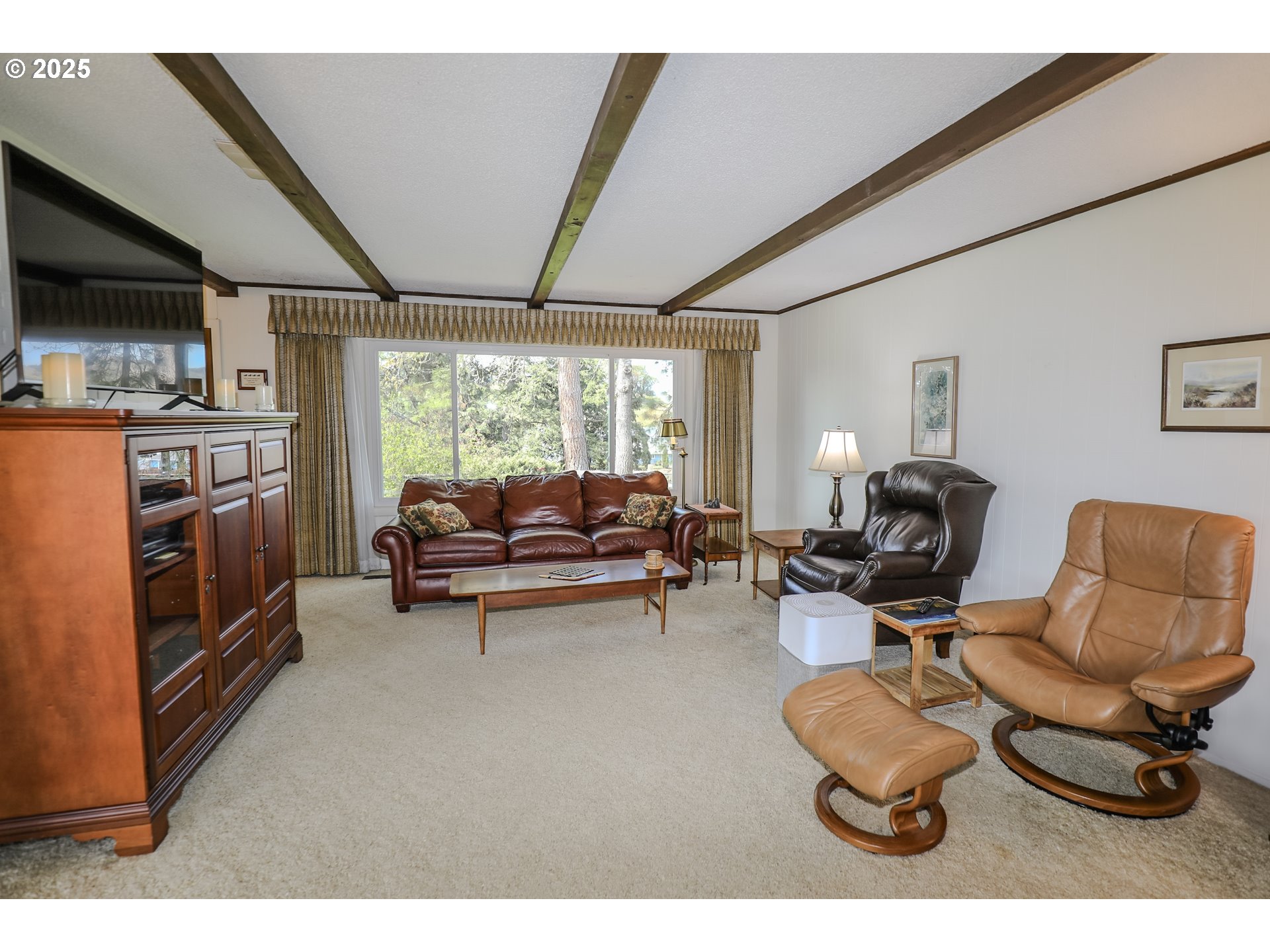 383 Little Valley Road Roseburg, OR 97471 - Photo 7 of 48