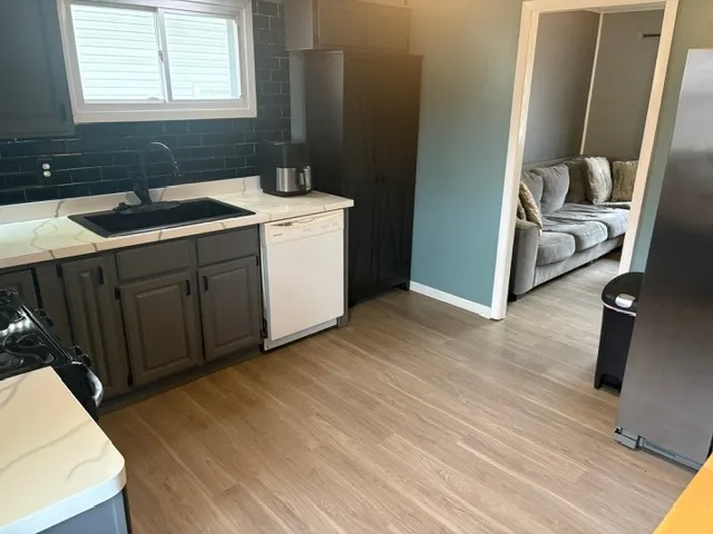 $255,000 | 1002 Plaza Drive, Joliet, IL 60435