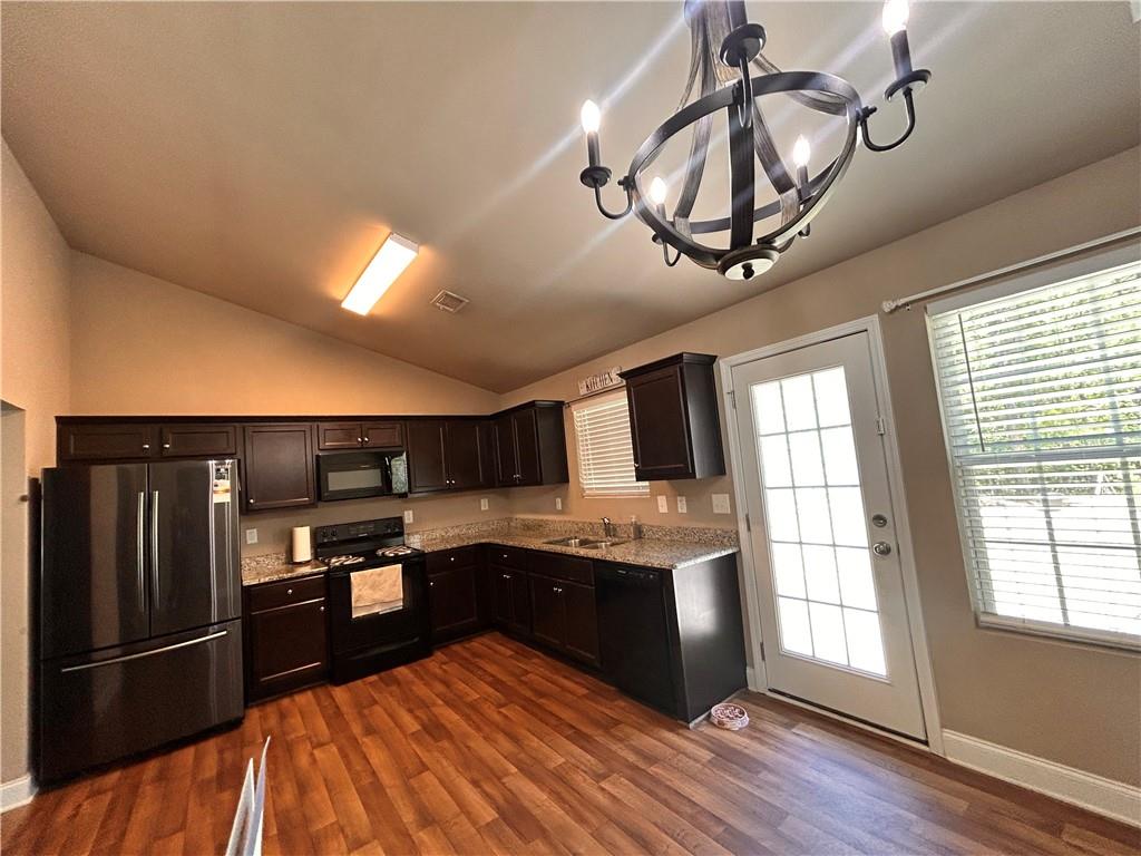 94 Heather Lane Commerce, GA 30529 - Photo 10 of 23
