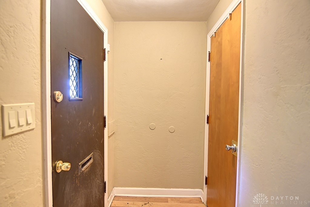 2815 Rugby Road Dayton, OH 45406 - Photo 4 of 24 Gallery Image 4